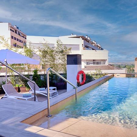 Apartamentos Luna Suites Granada Bagian luar foto