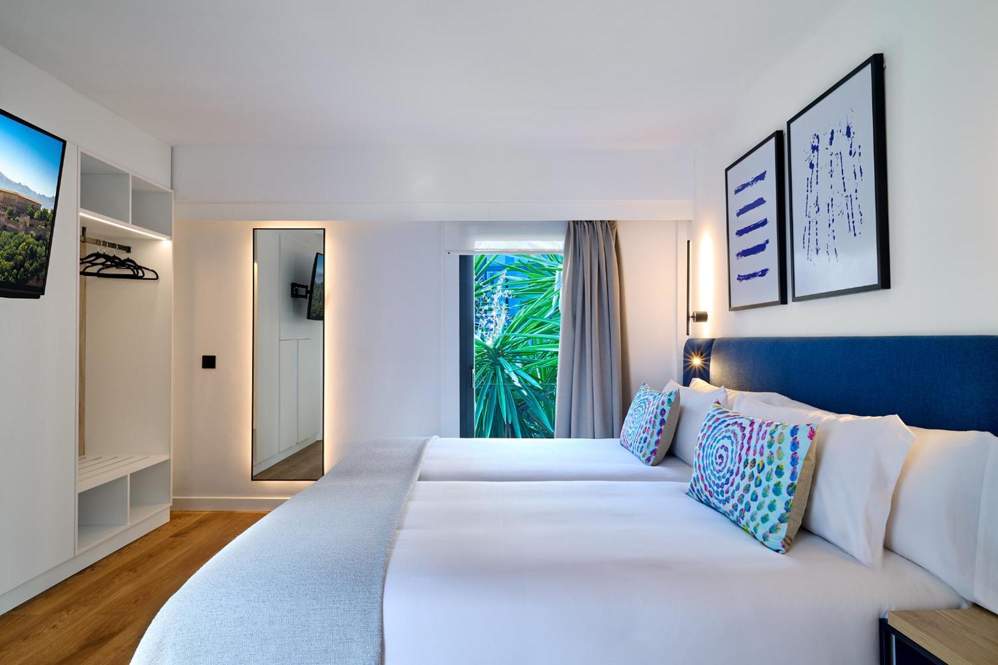 Apartamentos Luna Suites Granada Bagian luar foto