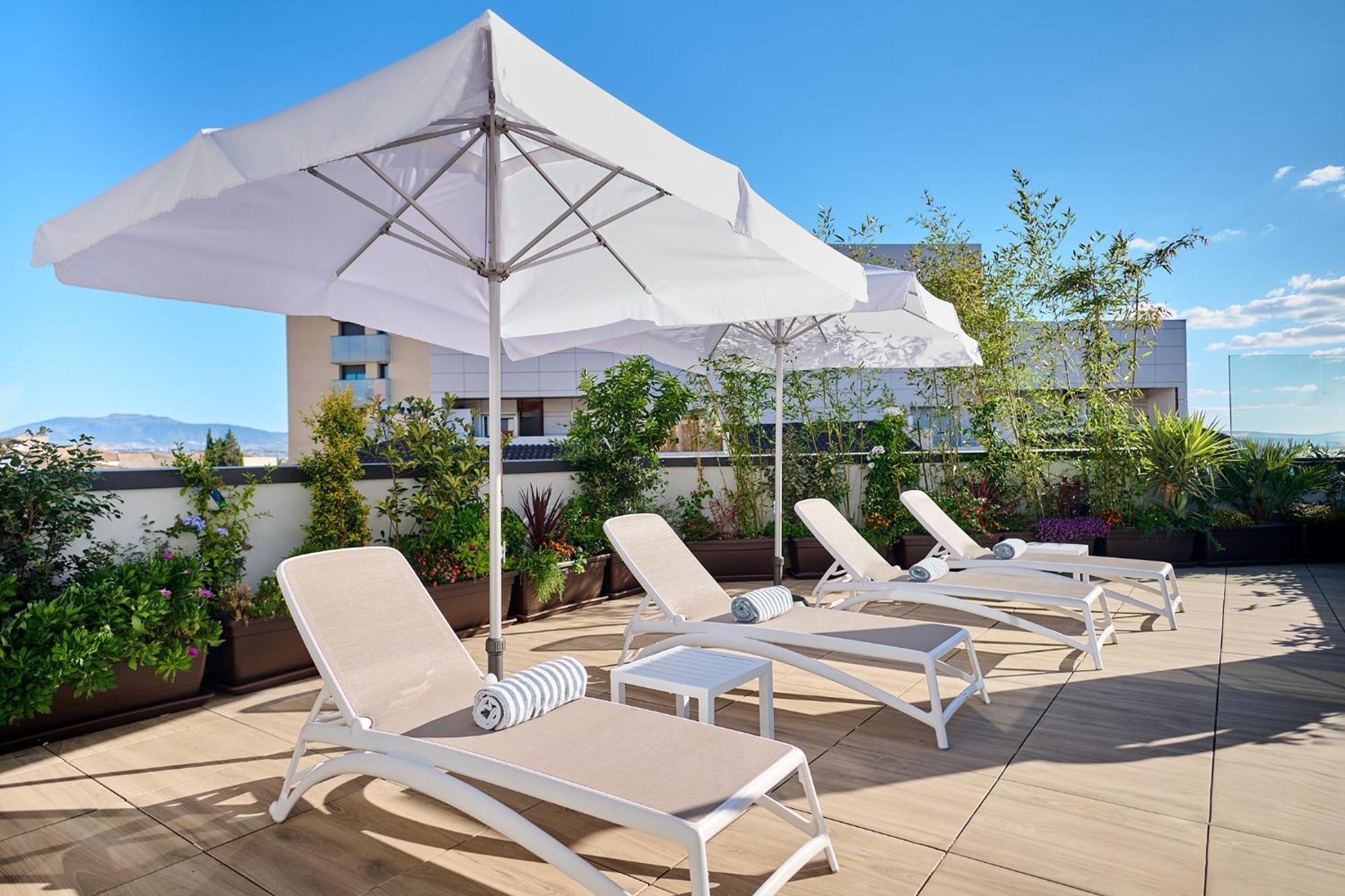 Apartamentos Luna Suites Granada Bagian luar foto